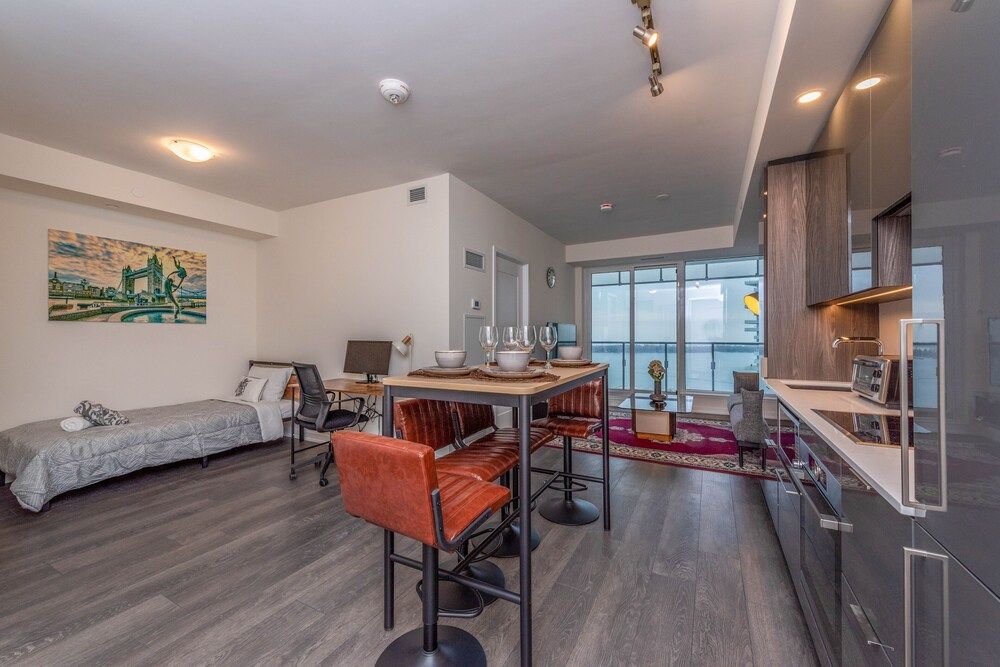 undefined PlanURstay - Harbour Front Toronto 2