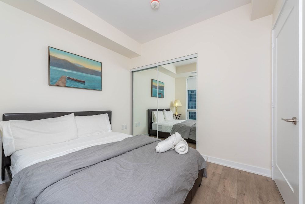 PlanURstay - Harbour Front Toronto Elite Condo 2