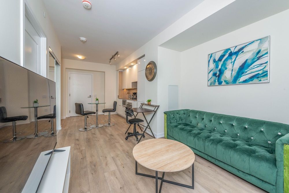 PlanURstay - Harbour Front Toronto Elite Condo 12
