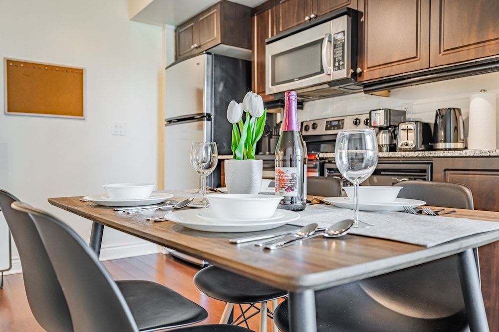 undefined RS Boutique Suites - Fort York 8