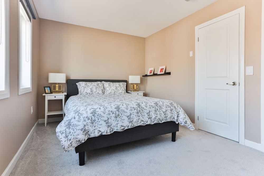 undefined Central 3BDR Townhouse in Downsview Park 6