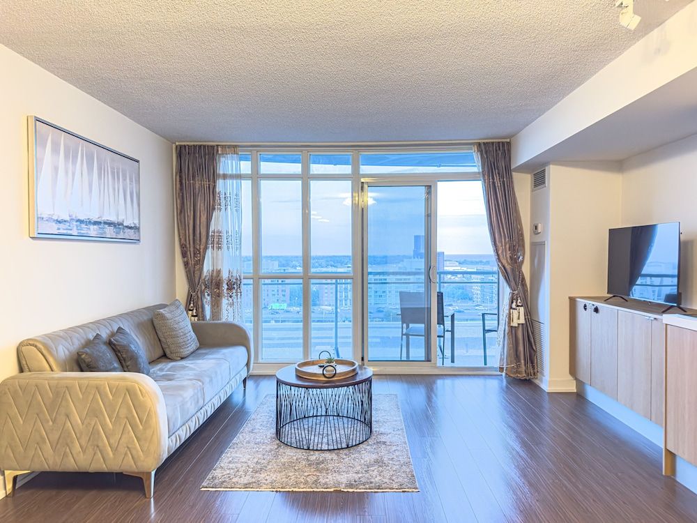 Harbourfront 2 Bed Suites City Condo 13