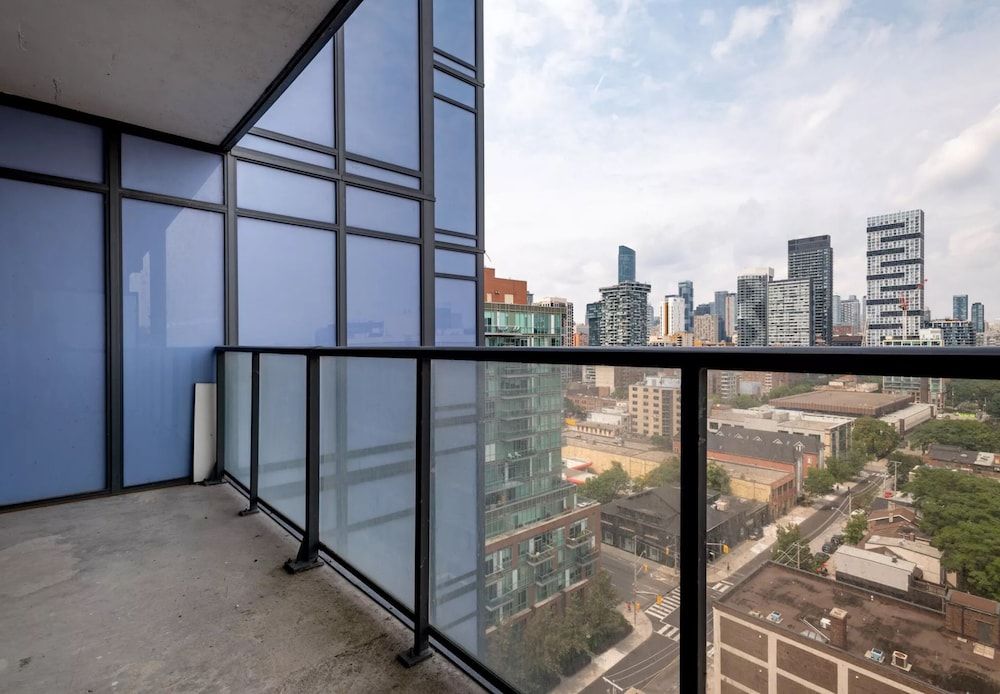 undefined George St - Modern Suite w Balcony View