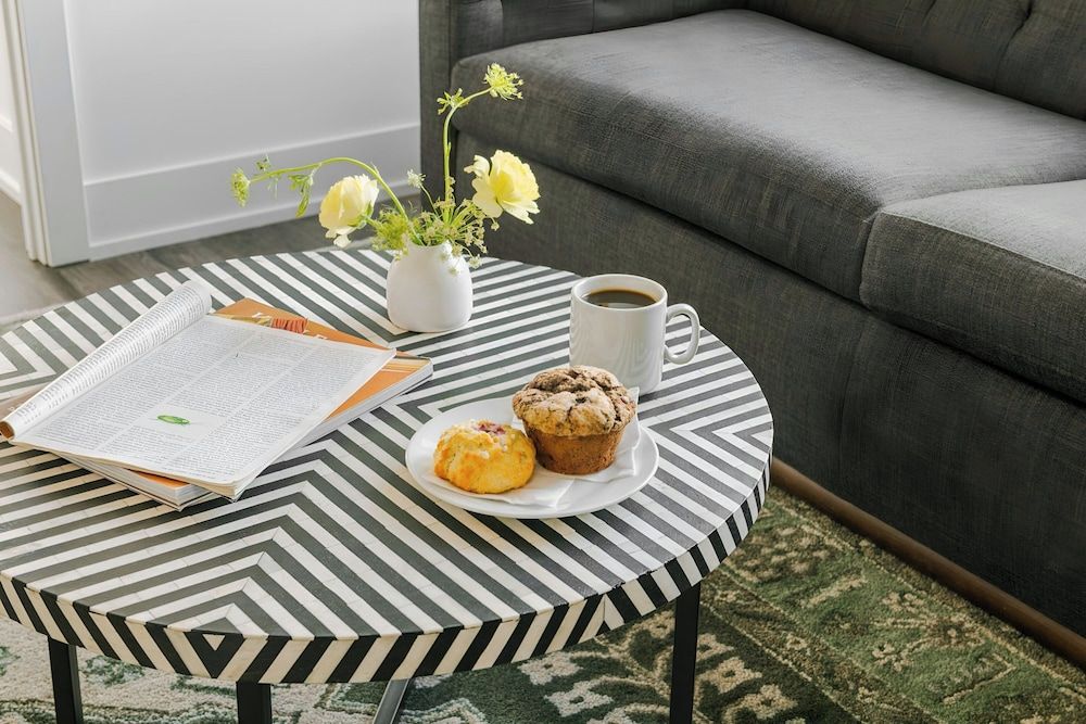 undefined Sonder by Marriott Bonvoy Artesa Apartments West Queen West 4