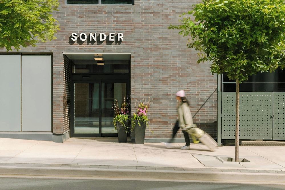 undefined Sonder by Marriott Bonvoy Artesa Apartments West Queen West 7