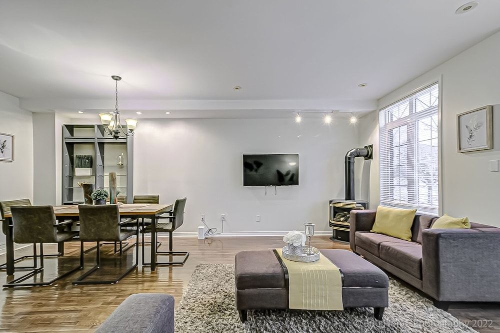 undefined Urban Retreat A Modern 4BR Townhouse 8