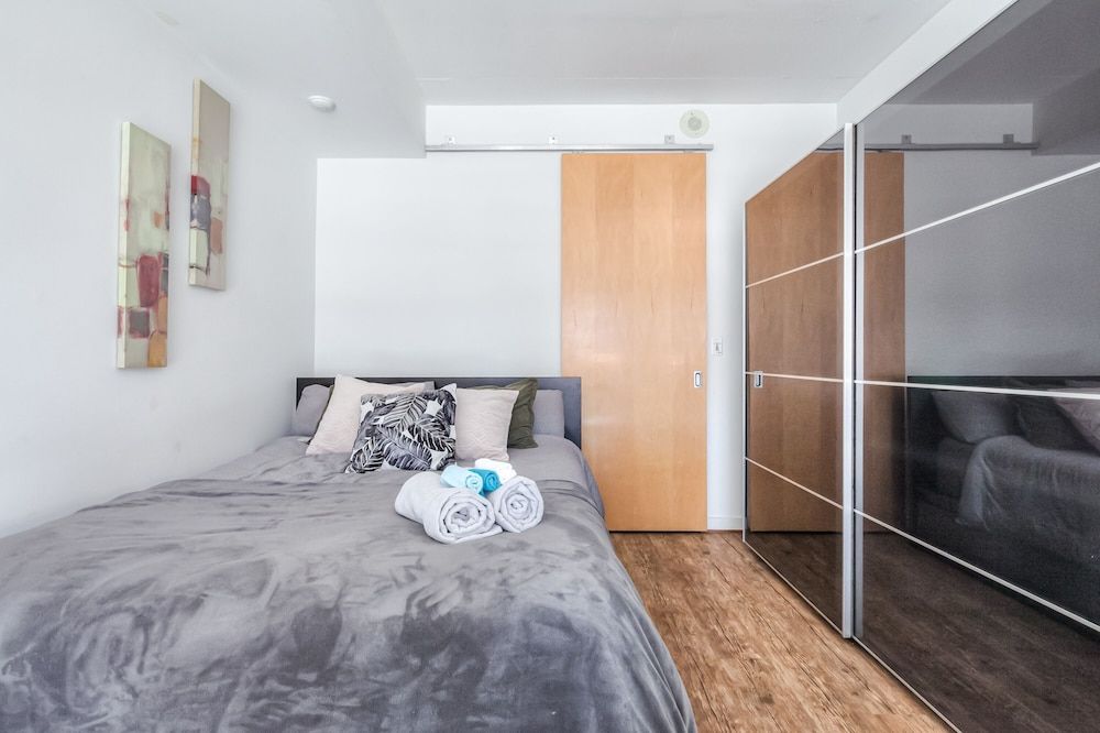 undefined 1 Shaw St Loft Suites 8