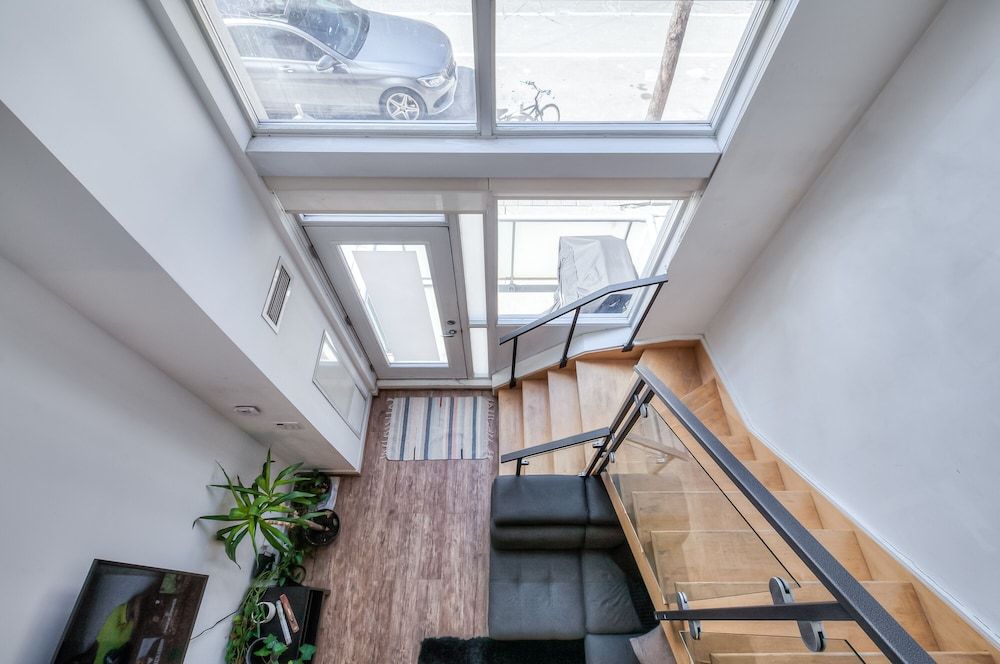 undefined 1 Shaw St Loft Suites