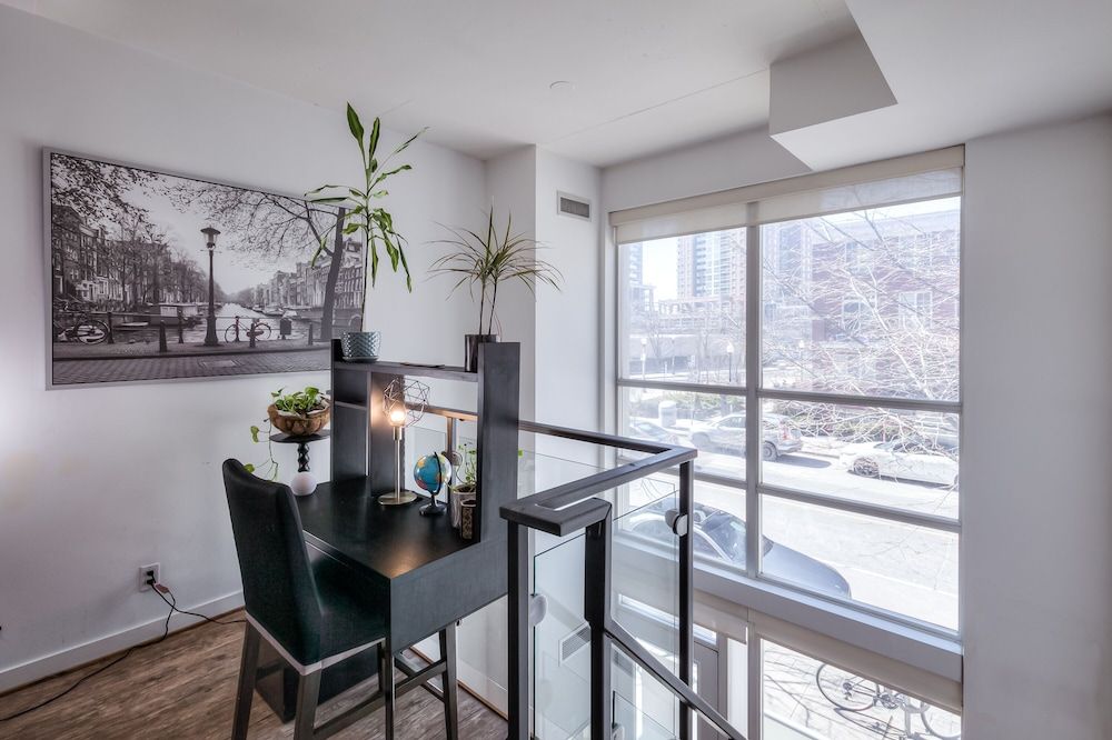 undefined 1 Shaw St Loft Suites 7