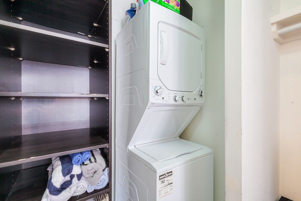 1 Shaw St Loft Suites Executive Loft 25