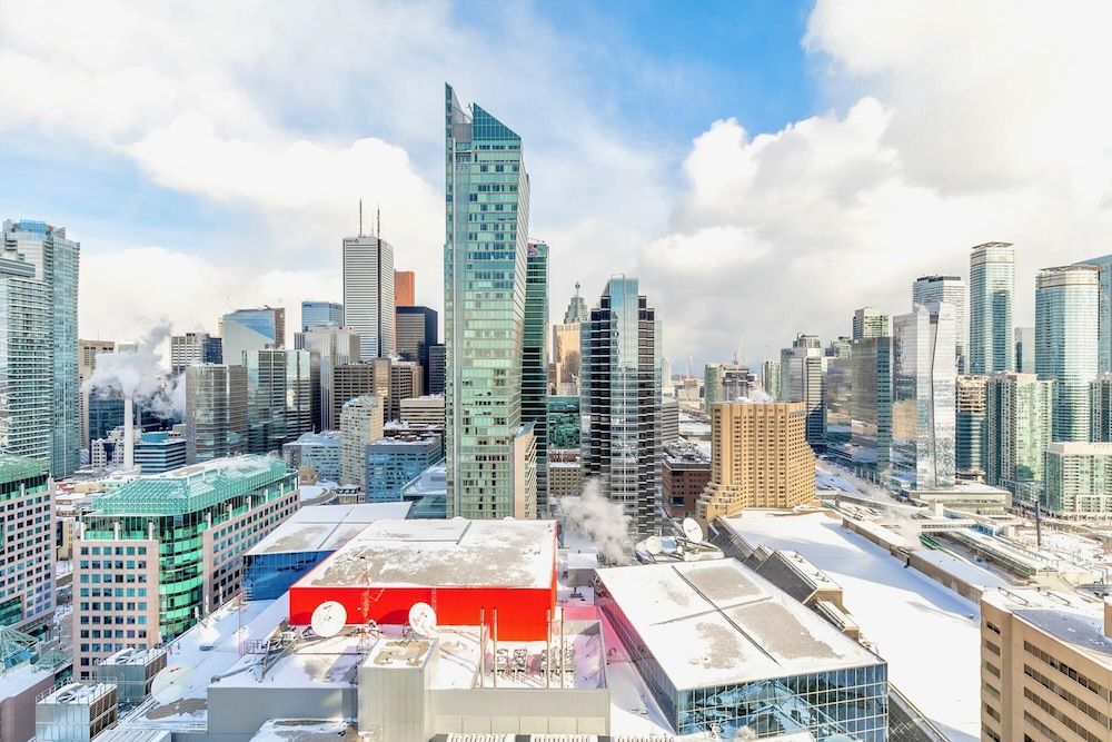 undefined RivetStays - The Atmos 4