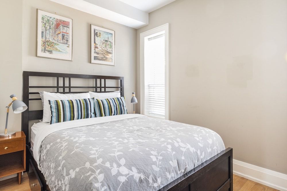 undefined Tourist Home on Stanley 5