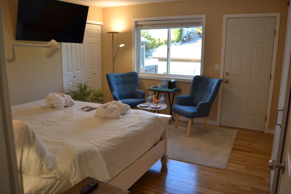 Salish Bed & Breakfast and Spa Classic Double Room , Garden View 2