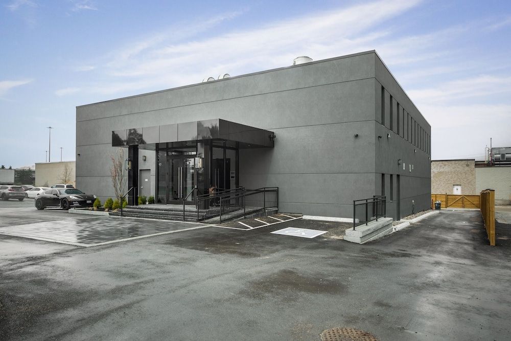 undefined Dream Suites