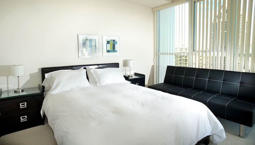 undefined Pathway Luxury Suites - 4099 Brickstone 4