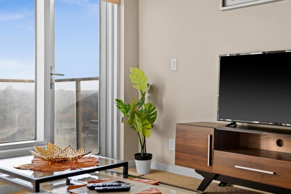 Modern Calgary Apartments - Calgary 1320 1St SE 1503 P4 2Bd 2bath Apartment 24