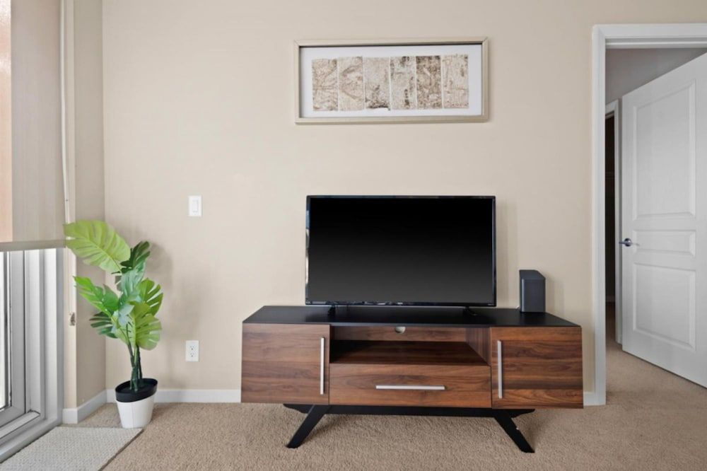 Modern Calgary Apartments - Calgary 1320 1St SE 1503 P4 2Bd 2bath Apartment 29