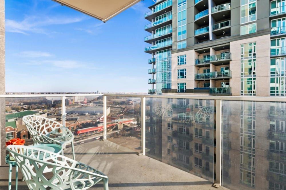 Modern Calgary Apartments - Calgary 1320 1St SE 1503 P4 2Bd 2bath Apartment 13