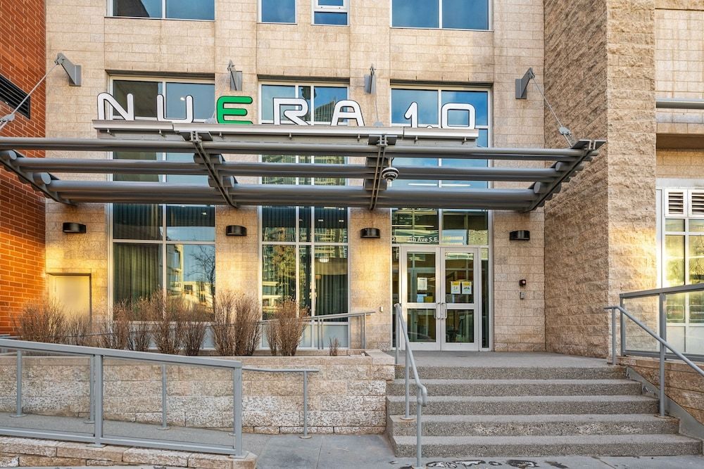 undefined Marvelous Calgary Apartment 4