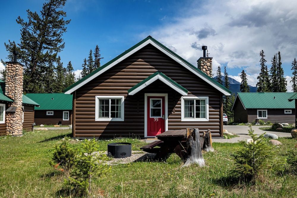 Pine Bungalows