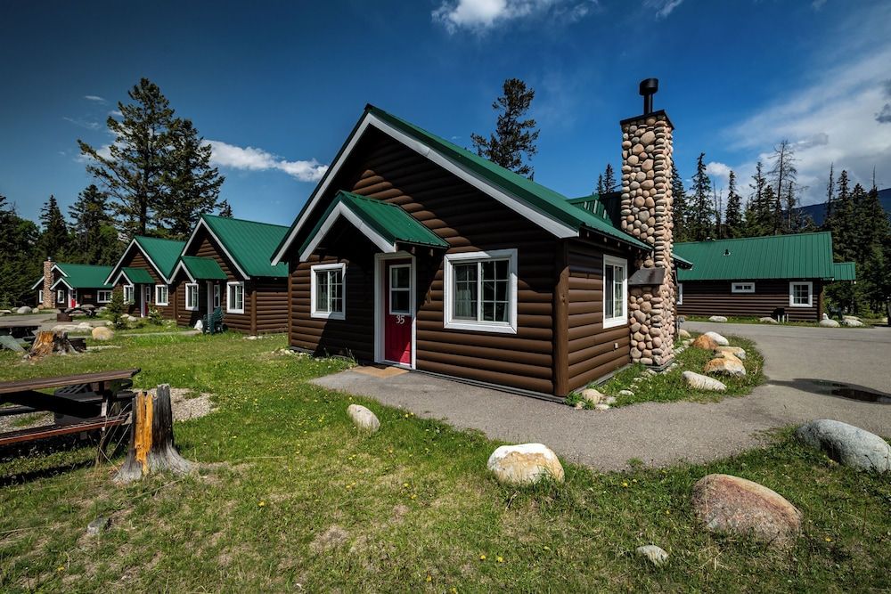 Pine Bungalows