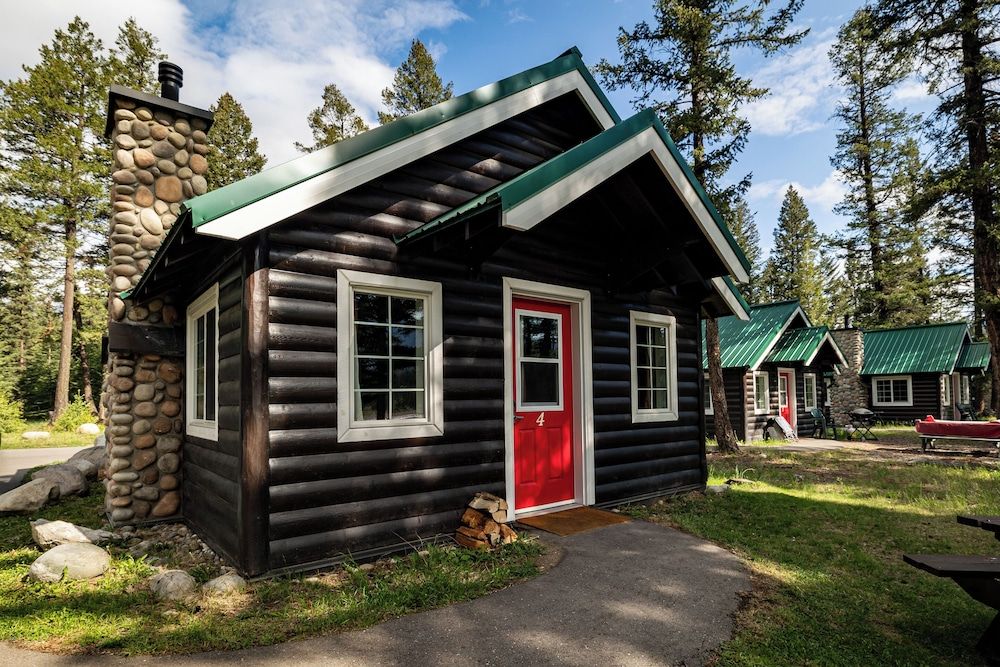 Pine Bungalows
