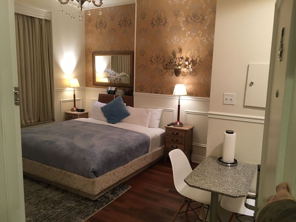 undefined Parc Suites Hotel