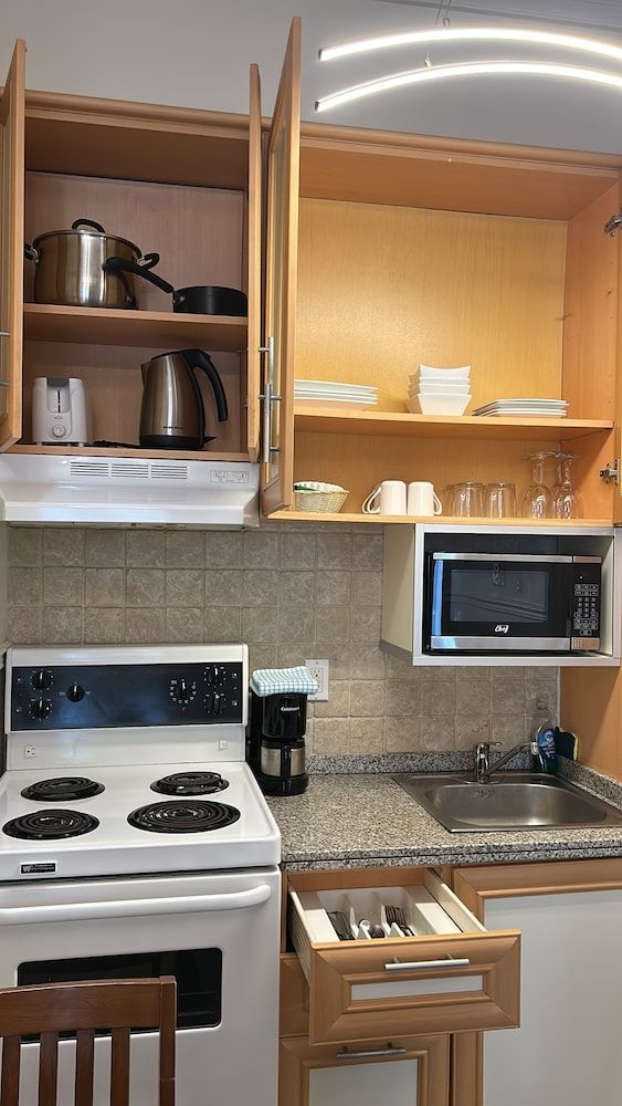 undefined Parc Suites Hotel 6