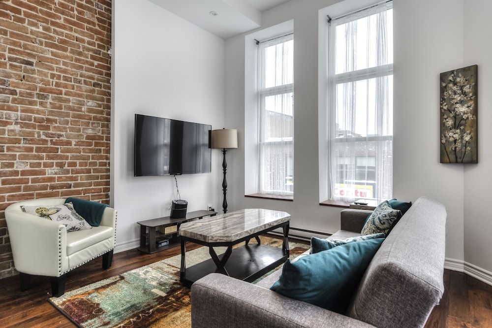 undefined St Laurent Apartments 9