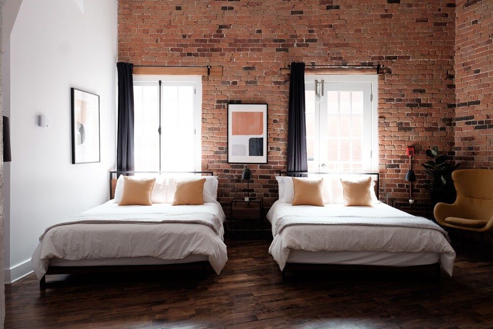 undefined 1861 Grand Loft in Old Port by Nuage 10