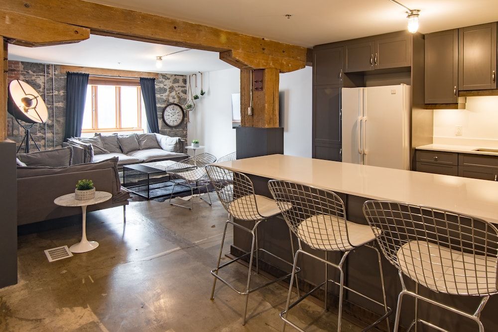 undefined 1821 Industrial Loft in Old Port by Nuage 5