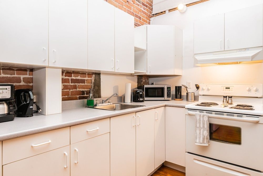 undefined Old Port Montreal Business Apartments 6