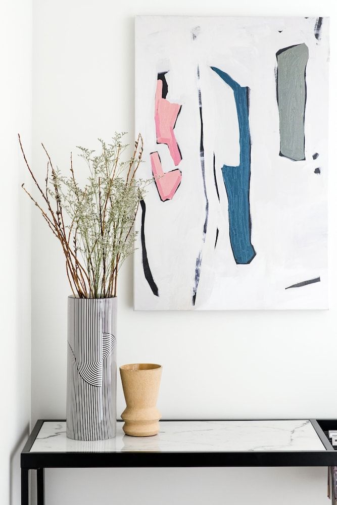 undefined Elegant Studios and Apartments Montreal 6