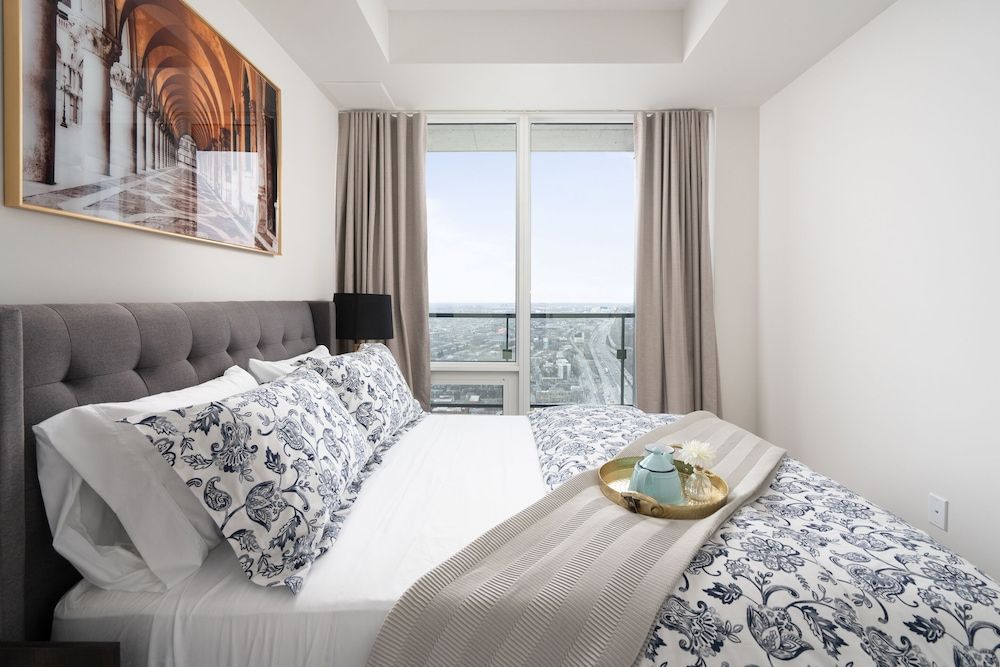 undefined Designer 1BR plus Study Suite 9