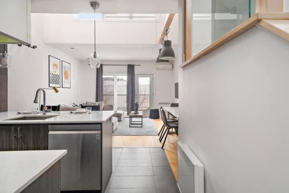 undefined 3 Bedroom Penthouse Great for Family Vacation 6