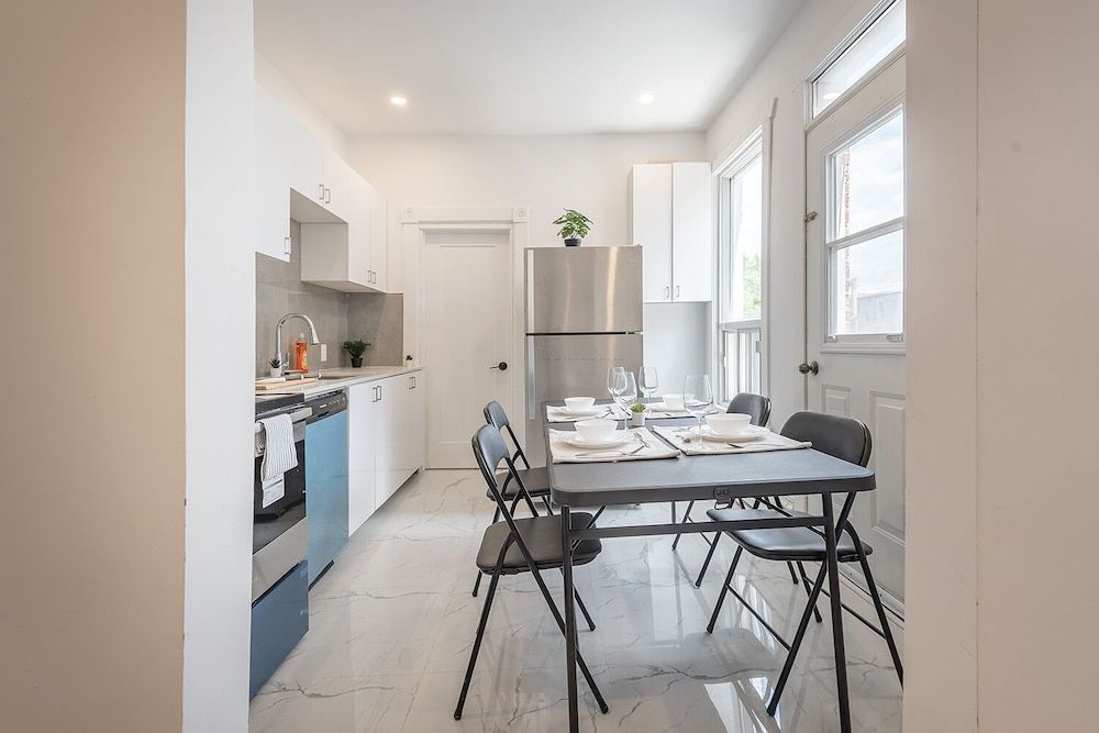 undefined 5223 St-Urbain 4