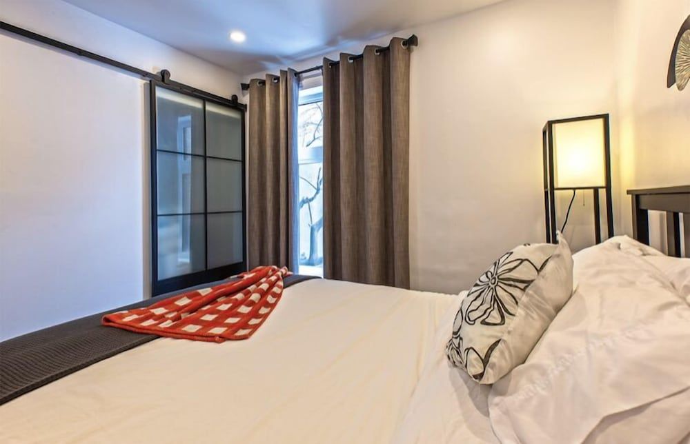 undefined Magnifique Condo 2BDR Mtl Downtown -4412 4