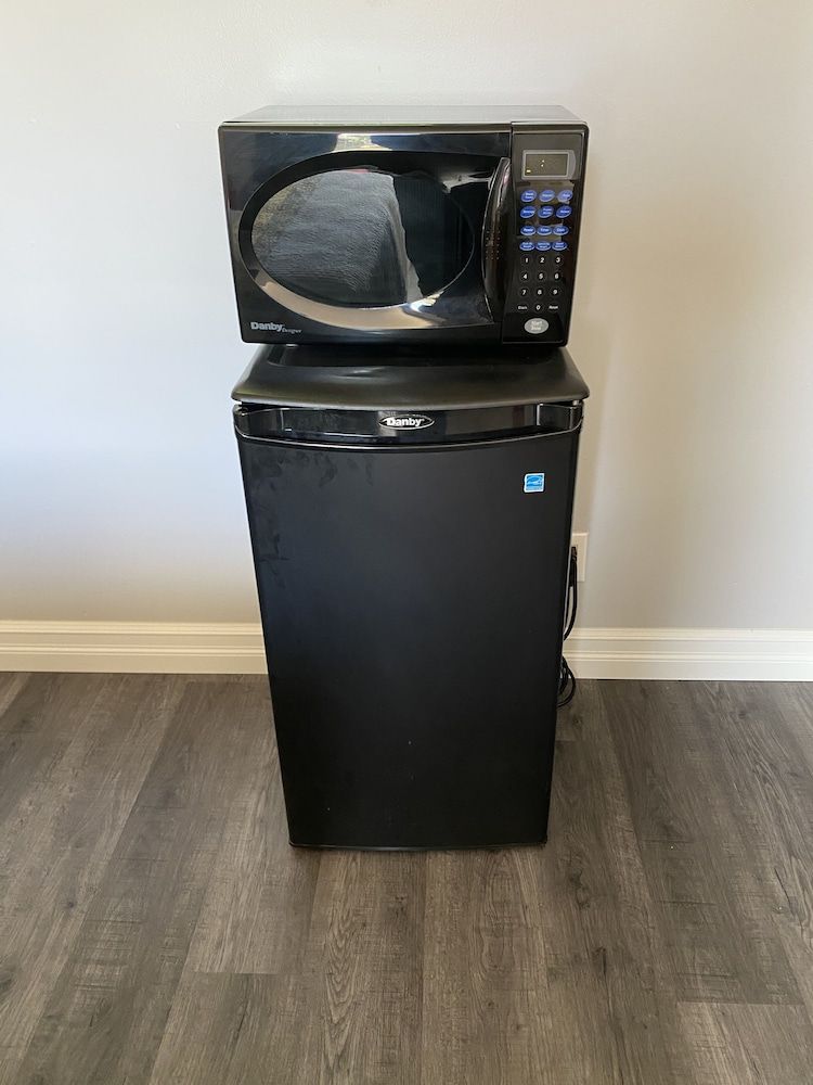 Studio 1 Motel Basic Single Room 5