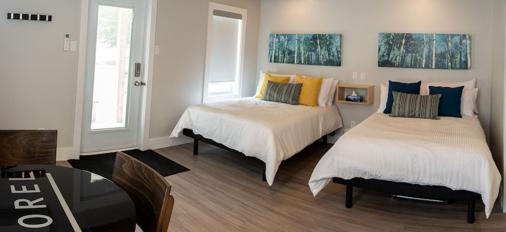 Morel Executive Suites Suite 2, 2 Double Beds 2