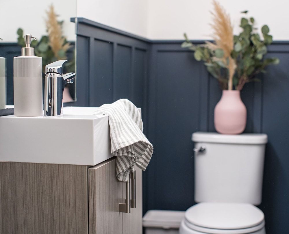 Revelation Retreat by Revelstoke Vacations Revelation Retreat Townhouse-Private Hot Tub and Lower-Level Rec Room 12