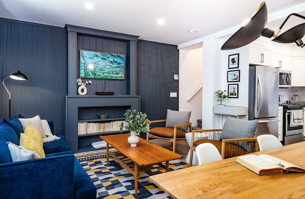 undefined Revelation Retreat by Revelstoke Vacations 6