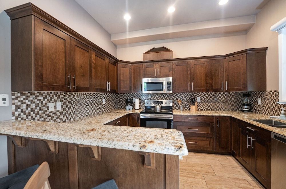 Aspen Lodge by Revelstoke Vacations Apartment 10