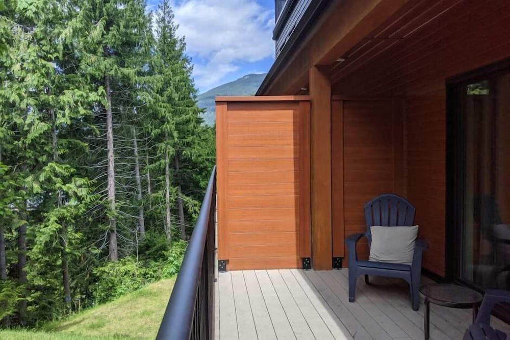 undefined Alpine Escape by Revelstoke Vacations 2