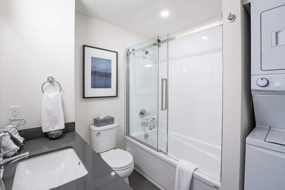 Alpine Escape by Revelstoke Vacations Alpine Escape 28