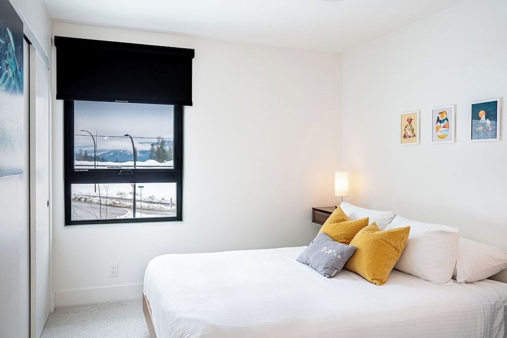 Revel in the Stoke by Revelstoke Vacations Condo 4