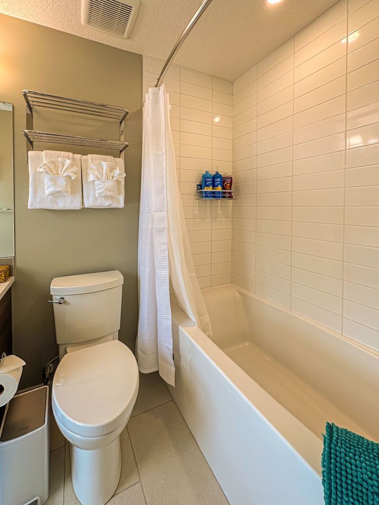 Skyline 205 Mountain View Townhouse-AC-Heated Pool-Hot Tub Family Townhome 14