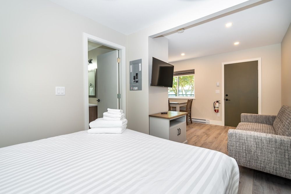 Deluxe Cabin