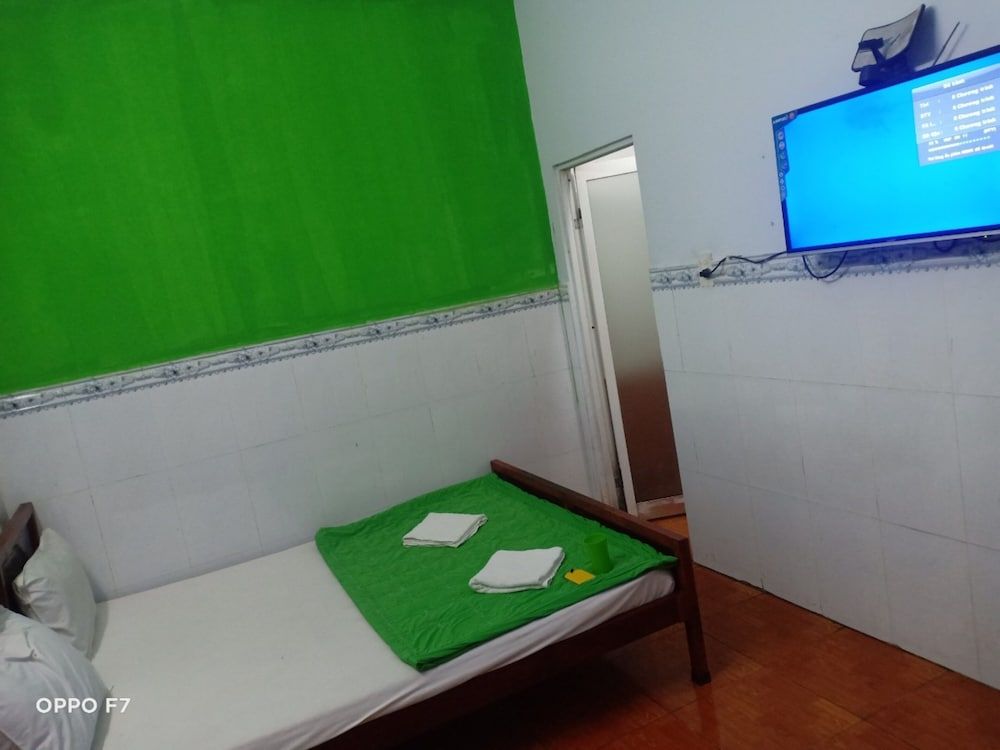 Hoang Dung Hotel Superior Double Room 5