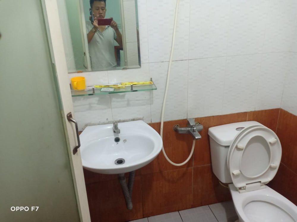 Hoang Dung Hotel Superior Double Room 8