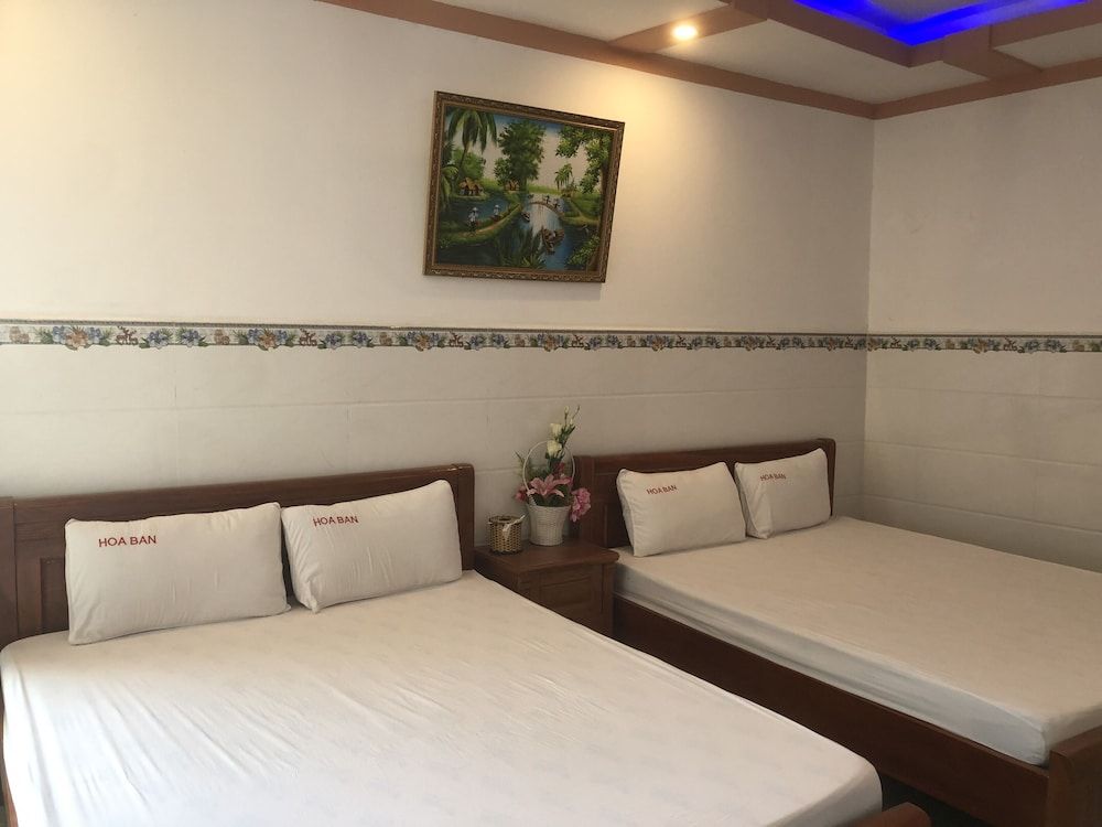 Hoa Ban Hotel Superior Twin Room 3
